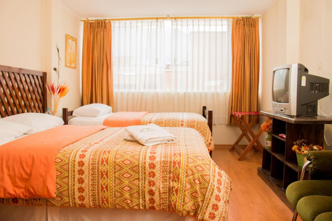 Hostal Capri Кито Екстериор снимка